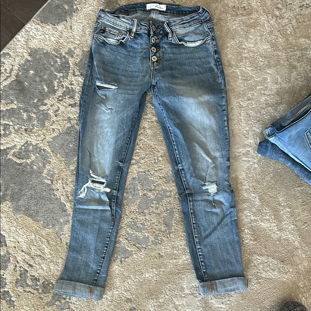 KanCan Blue Ankle Cropped Distressed Jeans